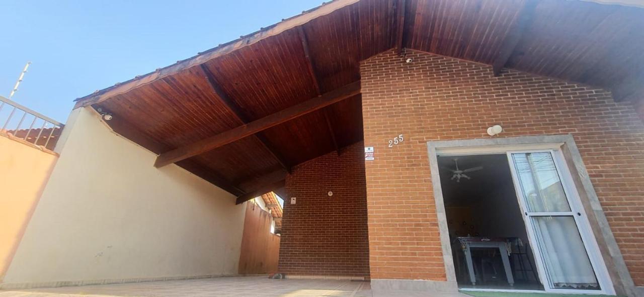 Casa Completa Com Piscina A 300 Metros Do Mar Villa Peruíbe Buitenkant foto