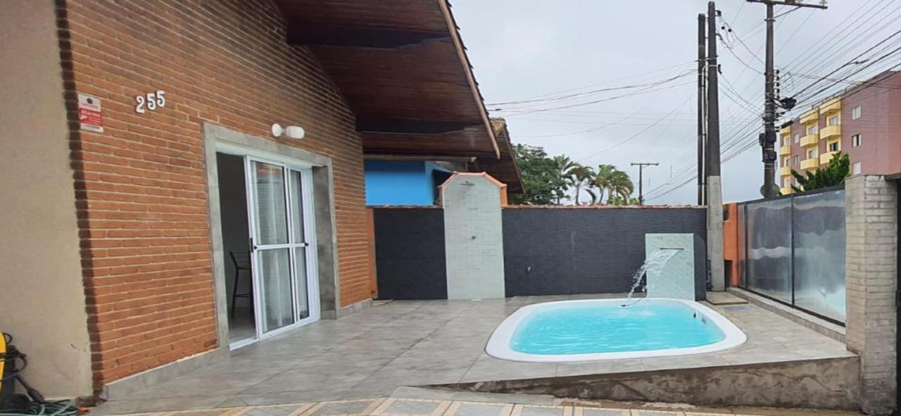 Casa Completa Com Piscina A 300 Metros Do Mar Villa Peruíbe Buitenkant foto