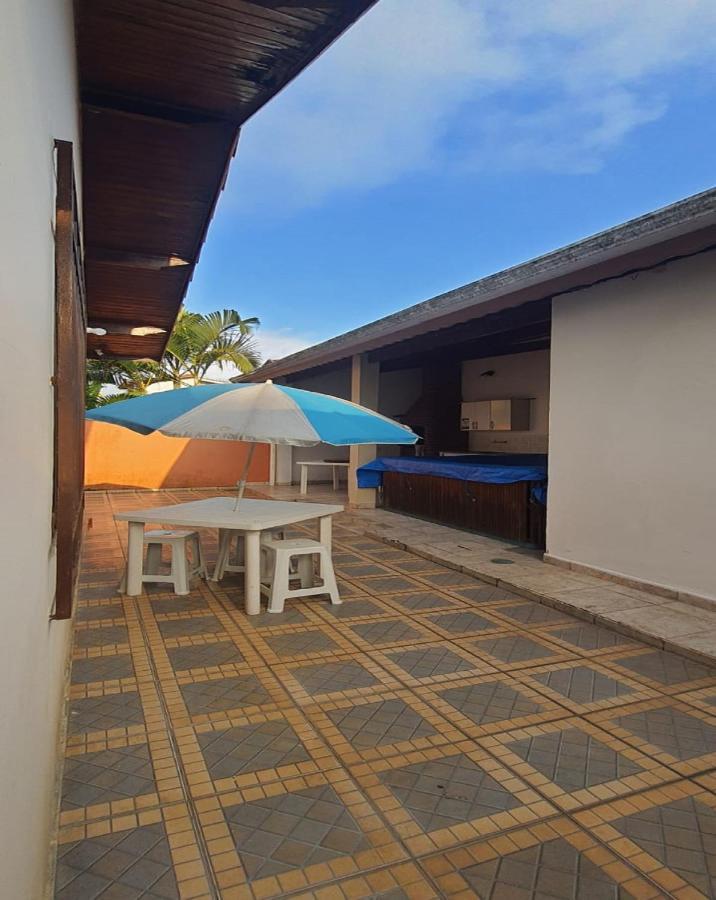 Casa Completa Com Piscina A 300 Metros Do Mar Villa Peruíbe Buitenkant foto