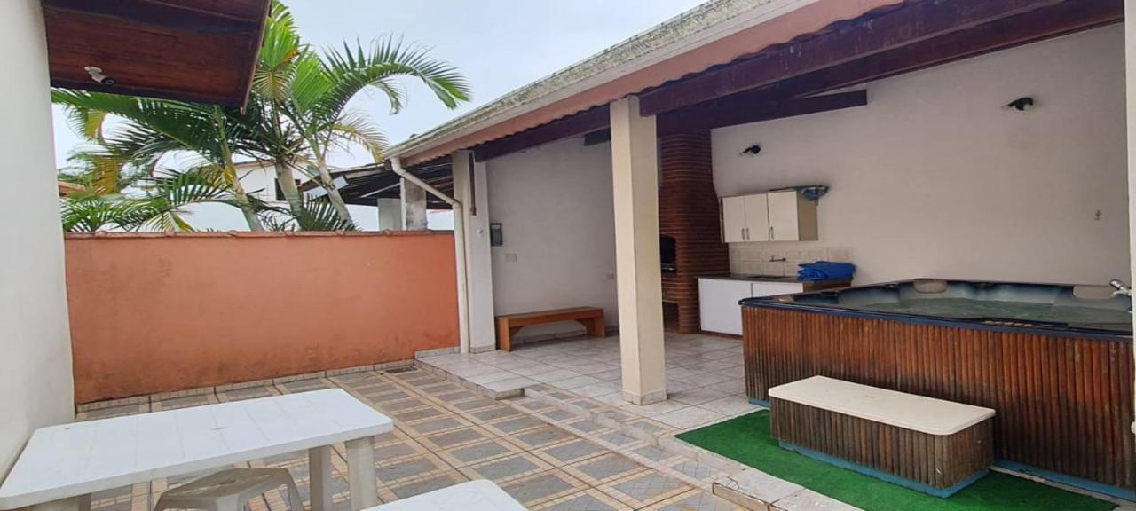 Casa Completa Com Piscina A 300 Metros Do Mar Villa Peruíbe Buitenkant foto